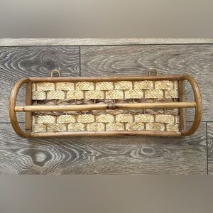 Vintage Brown  Wall Hanging Wicker Bathroom Hand Towel Bar Holder Rattan EUC